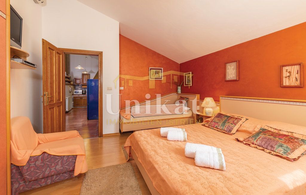 Enonadstropna hiša z wellness prostorom